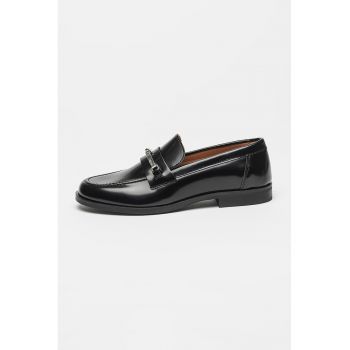 Pantofi loafer din piele lacuita