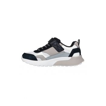 Pantofi sport cu velcro si garnituri de piele intoarsa SKX-225