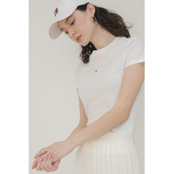 Tricou cu decolteu la baza gatului si imprimeu logo