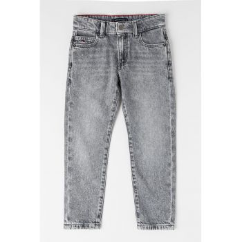 Blugi regular fit