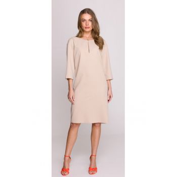 Rochie cu decupaj in forma de lacrima la decolteu -