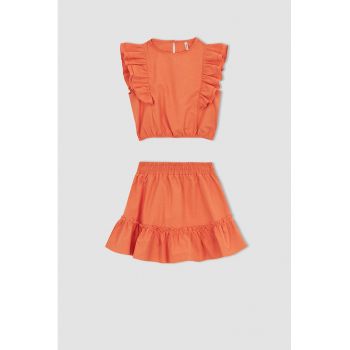 Set de top cu volane si fusta evazata