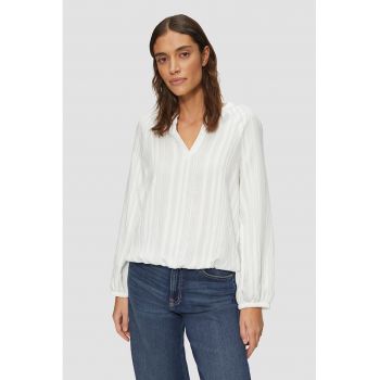 Bluza lejera cu decolteu in V