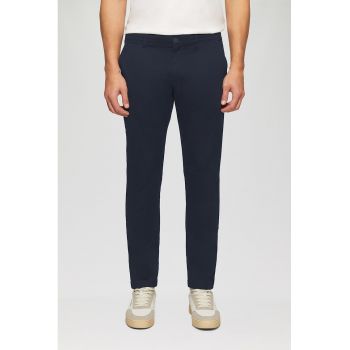 Pantaloni chino slim fit