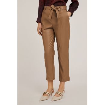 Pantaloni de piele ecologica cu cordon
