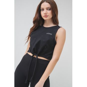 Top crop cu logo discret