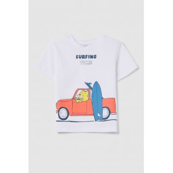 Tricou cu imprimeu grafic