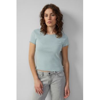 Tricou din amestec de bumbac cu decolteu la baza gatului