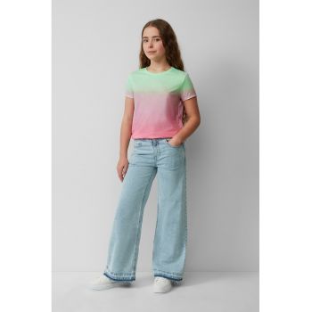 Tricou regular fit cu decolteu la baza gatului