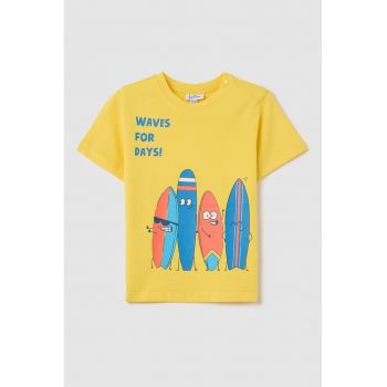 Tricou regular fit cu imprimeu grafic