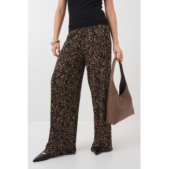 Pantaloni ampli