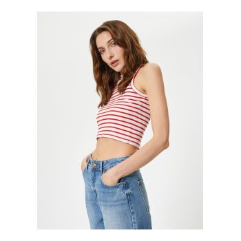 Top crop cu model cu dungi