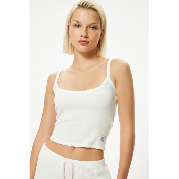Top crop relaxed fit