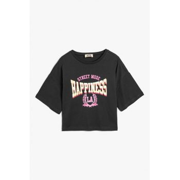Tricou crop cu imprimeu text