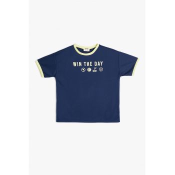 Tricou cu imprimeu text