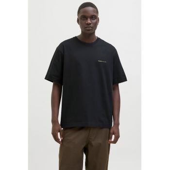 Tricou lejer cu imprimeu pe partea din spate
