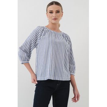 Bluza cu dungi si maneci trei sferturi