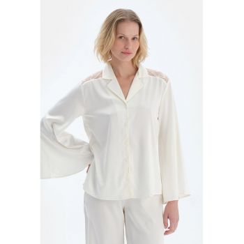 Bluza de pijama cu segment din dantela