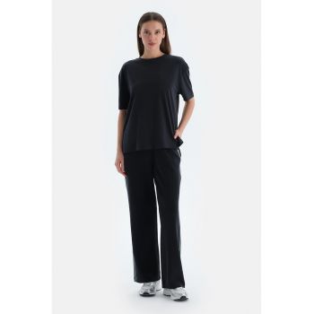 Pantaloni de trening regular fit cu buzunare