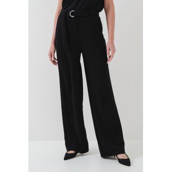 Pantaloni din amestec de modal - croiala ampla - talie inalta si o curea