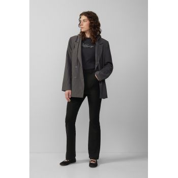 Pantaloni slim fit cu croiala bootcut