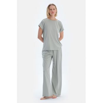 Pijama din amestec de modal cu model uni