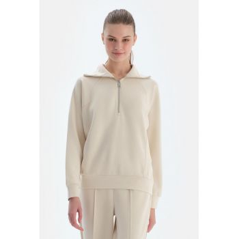 Pulover cu model uni si fermoar