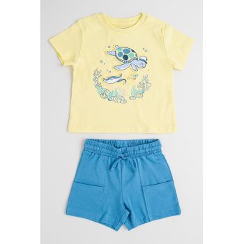 Set de tricou cu imprimeu si pantaloni scurti - 2 Piese