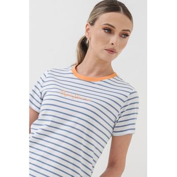 Tricou cu decolteu rotund si model in dungi