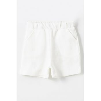 Pantaloni scurti cu buzunare laterale