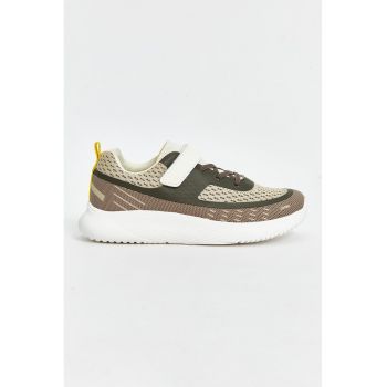 Pantofi sport cu benzi velcro