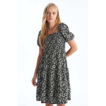 Rochie cu imprimeu floral pentru gravide