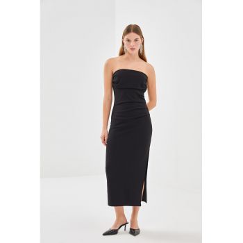 Rochie fara maneci cu slit lateral