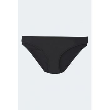 Slip uni