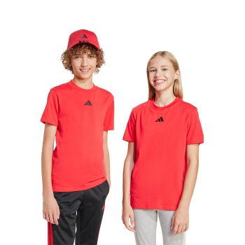 Tricou cu decolteu la baza gatului si detaliu monograma