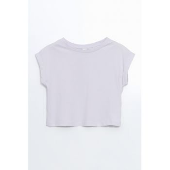 Tricou cu decolteu rotund si maneci rulate