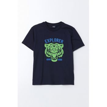 Tricou cu imprimeu grafic