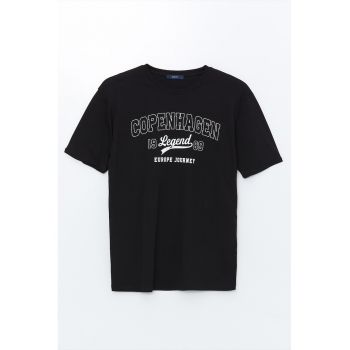 Tricou cu imprimeu text
