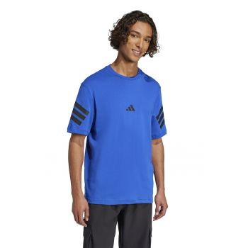 Tricou din bumbac cu decolteu la baza gatului