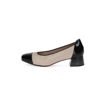 Pantofi cu insertii de piele