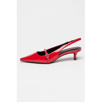 Pantofi de piele ecologica cu toc kitten