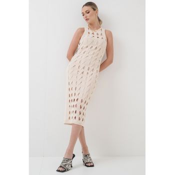 Rochie cambrata cu decolteu rotund