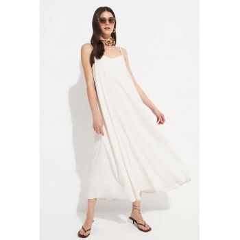 Rochie lejera cu bretele ajustabile