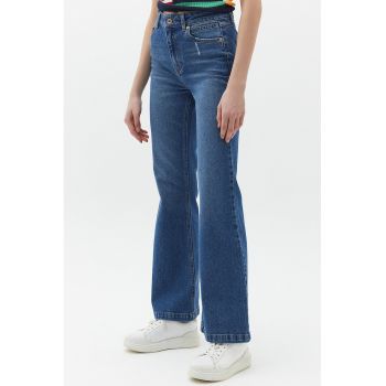 Blugi cu talie medie si croiala bootcut
