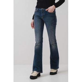Blugi cu talie medie si croiala bootcut