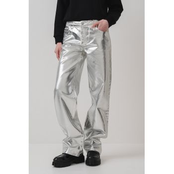 Blugi relaxed fit cu buzunare