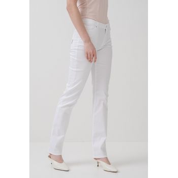 Blugi slim fit cu talie medie