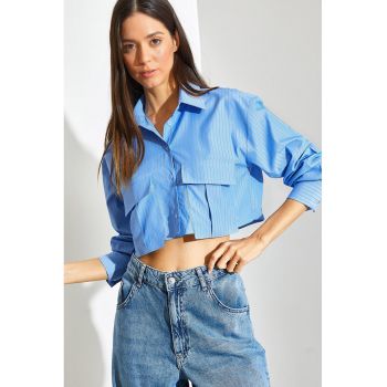 Camasa crop cu model in dungi