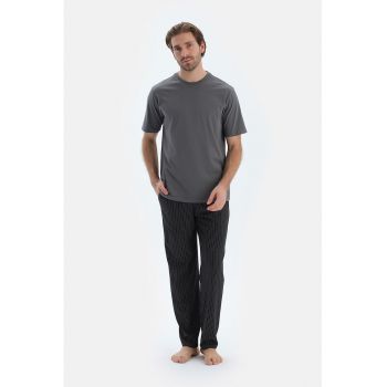 Pantaloni de pijama din amestec de modal cu model in dungi
