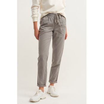 Pantaloni din amestec de lyocell cu snur de ajustare